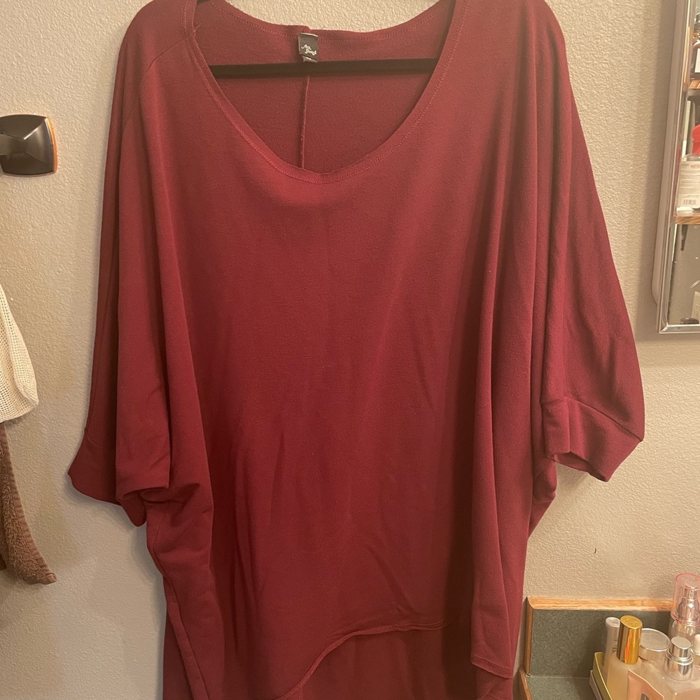 Au Fond 2x. Dark red